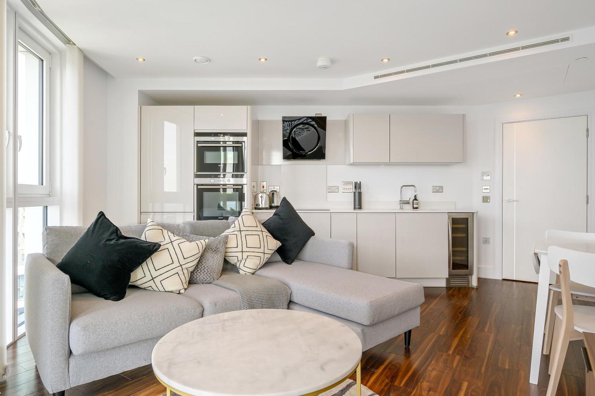 Stunning 1-bed In Appartamento