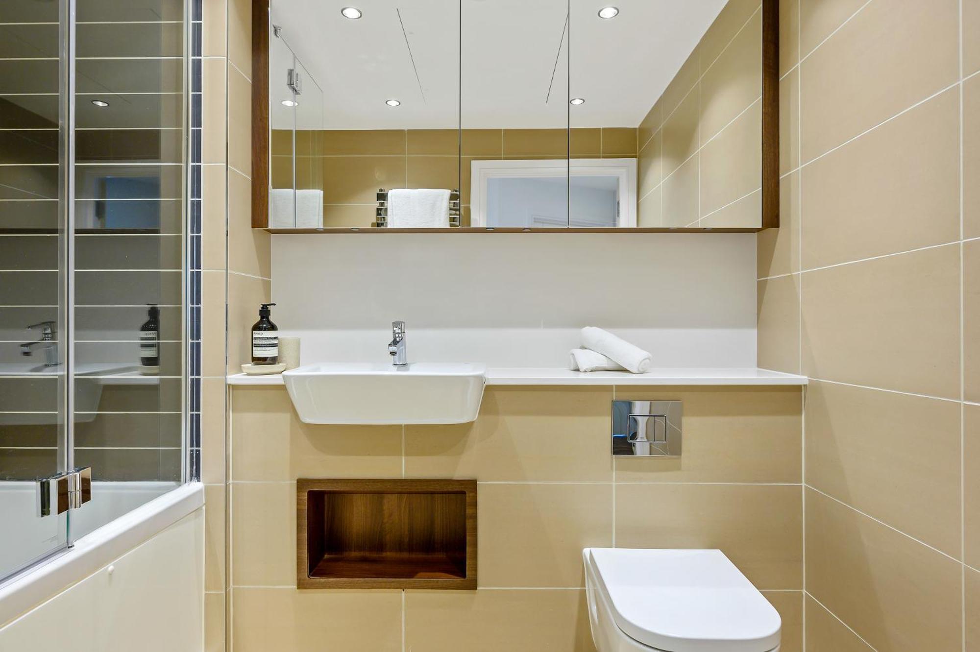 Stunning 1-bed In Appartamento Londra